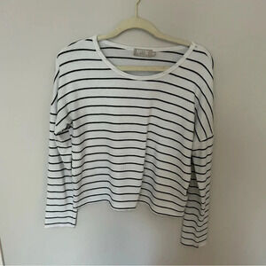 Nation LTD Cropped Black and White Boxy Long Sleeve Top Size Medium